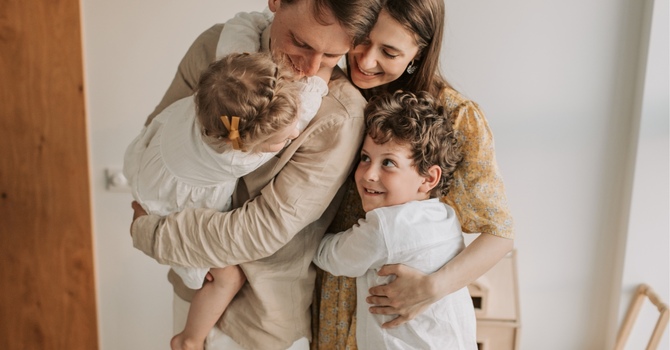Preparing Your Relationship for Life With a Newborn 
